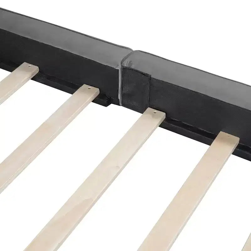 Letto a piattaforma Queen Size in velluto, letto imbottito a terra con telaio solido per bambini e adulti
